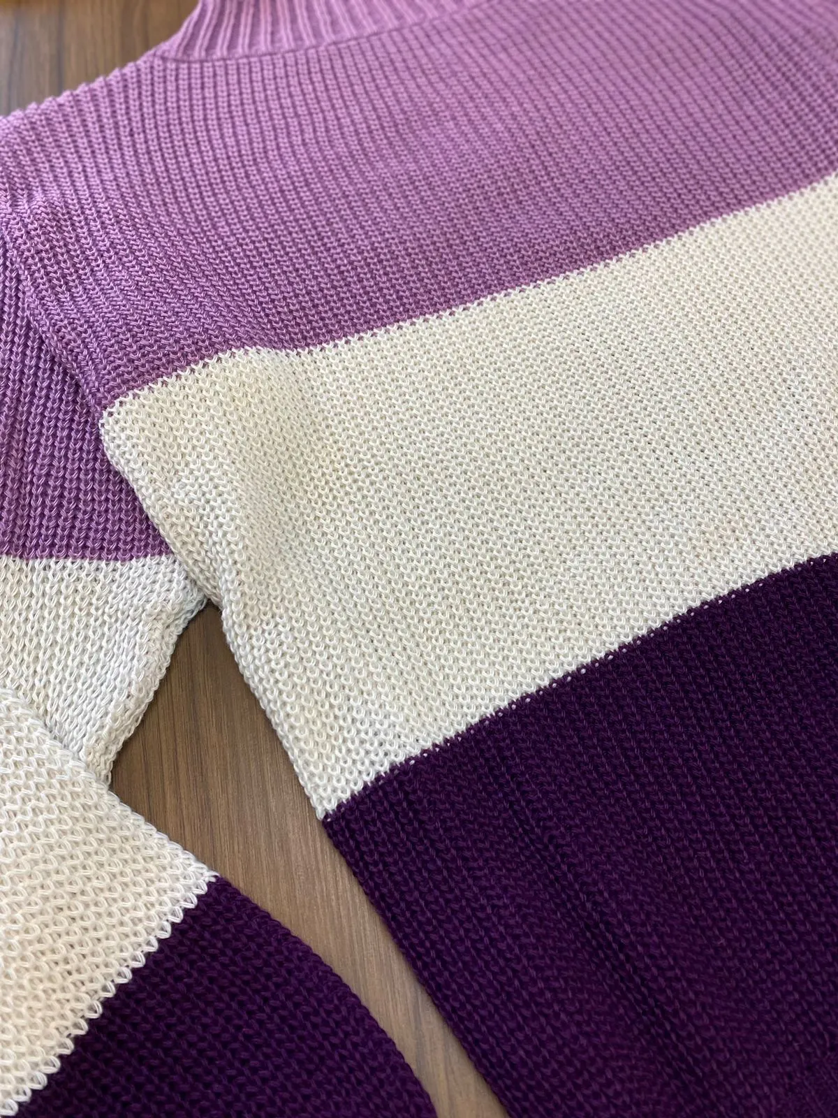 Blusa Tricolor Gola XL038  (ES/D)