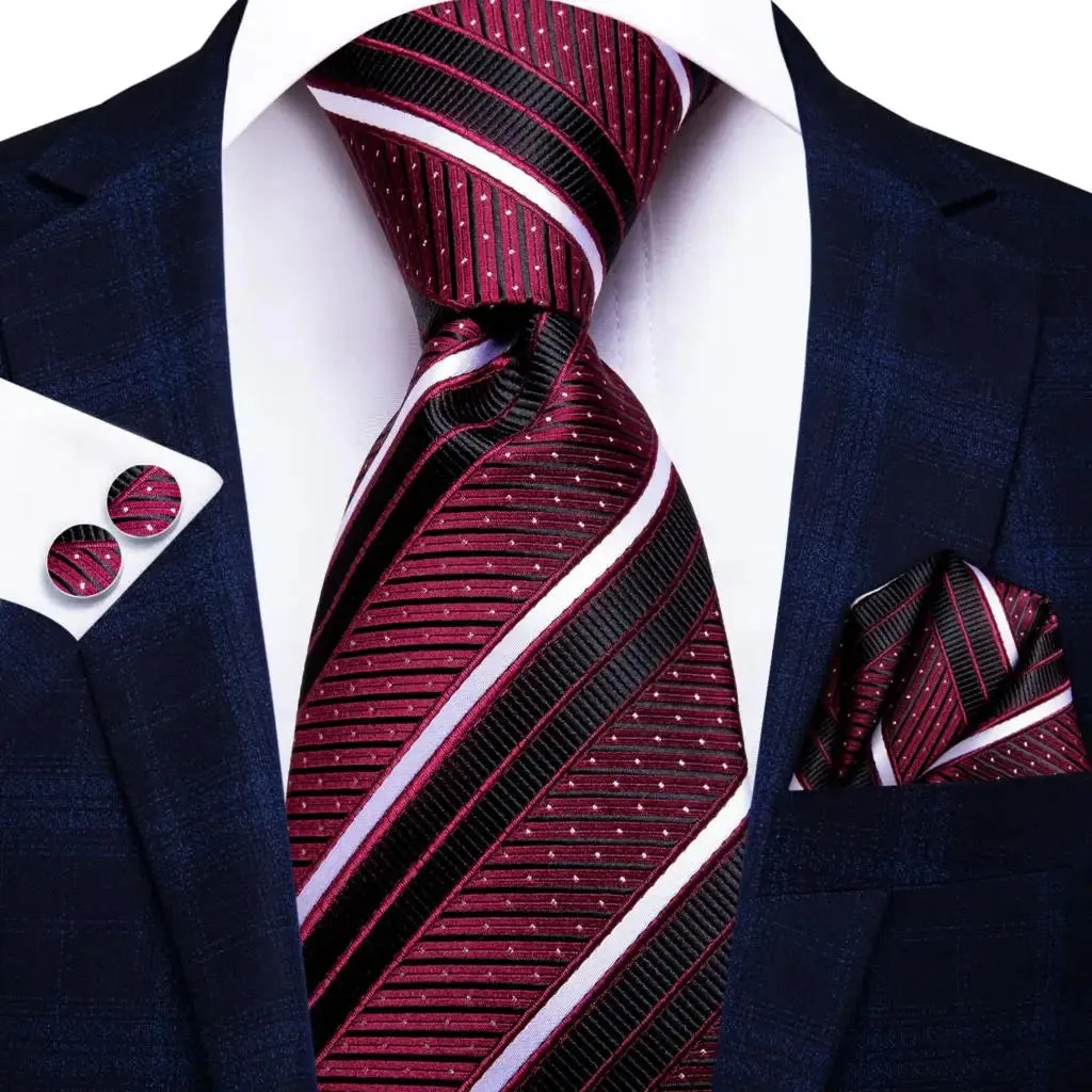 Conjunto de Gravata de Seda com Lenço e Abotoaduras Hi-Tie