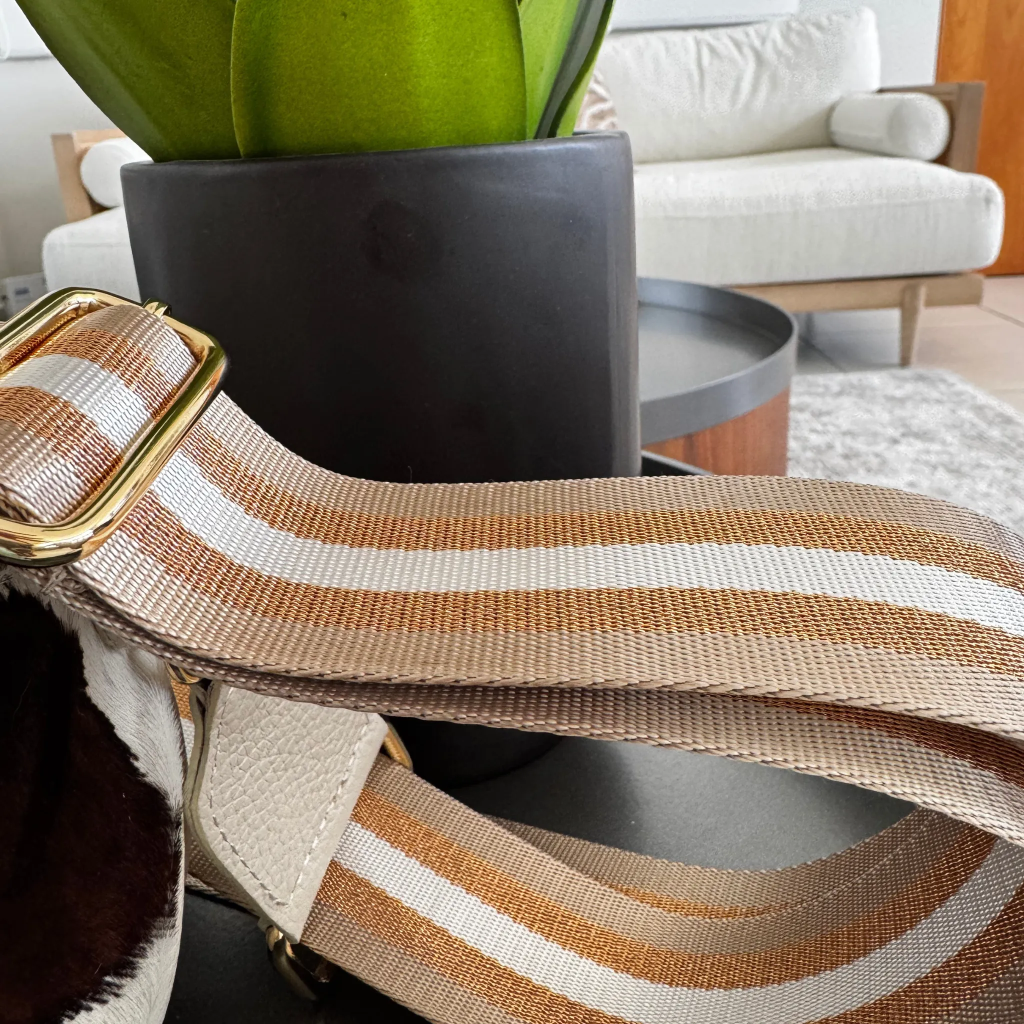 Crossbody bag