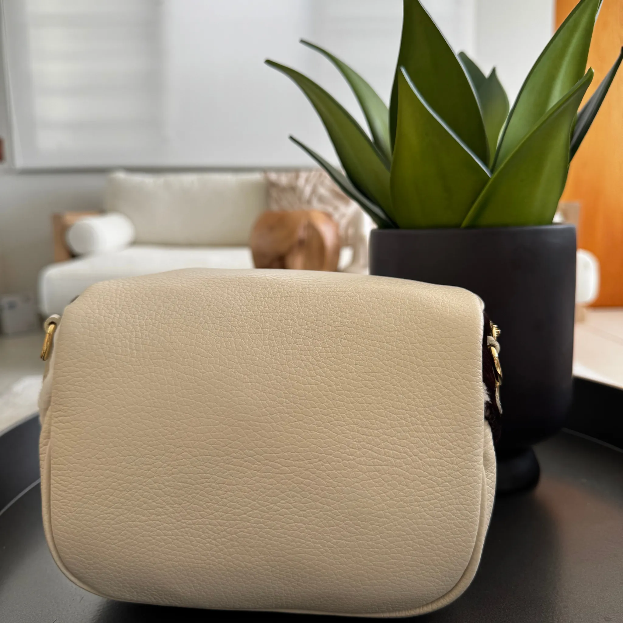 Crossbody bag