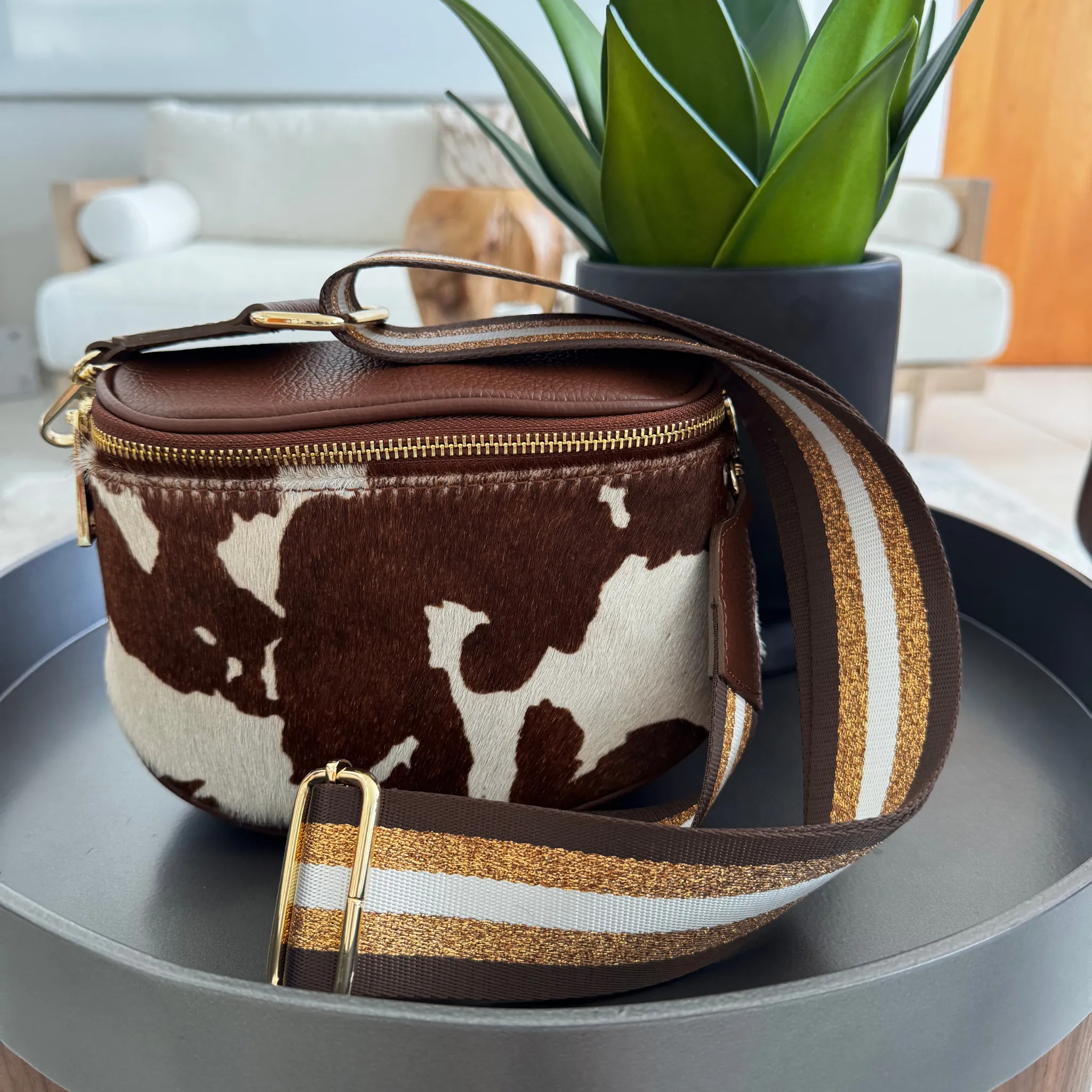 Crossbody bag