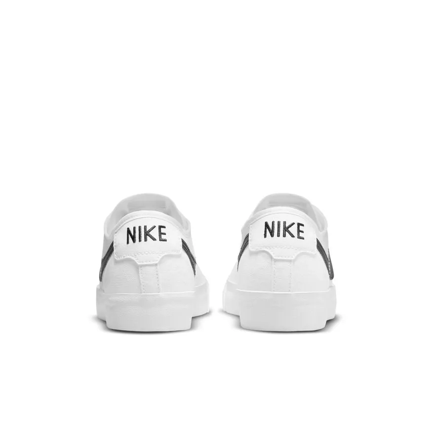 NIKE SB BLAZER COURT - WHITE / BLACK