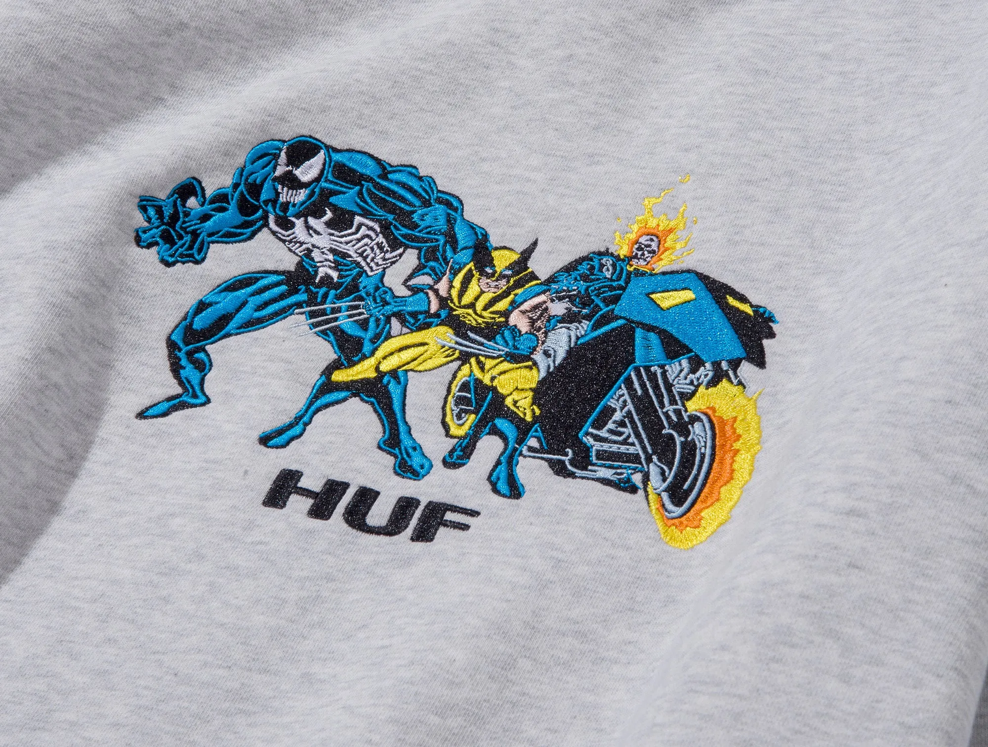 Poleron Huf Marvel Team Up Crew Neck Hombre Gris